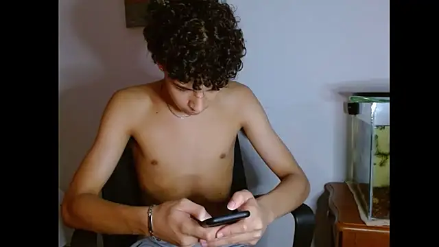 Xtremeplay 18 online show from 3, 10, 2025