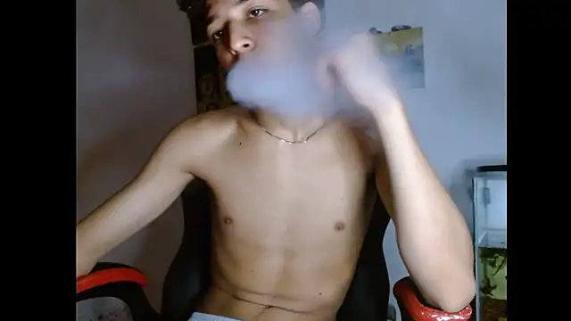 Snapshot of Xtremeplay_18 chatting on 20, 11, 2025 Xtremeplay 18 online show from 20, 11, 2025