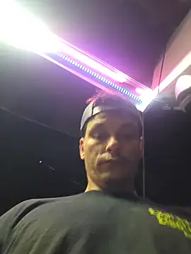 Snapshot of twistafatpipe chatting on 15, 10, 2025 twistafatpipe online show from 15, 10, 2025