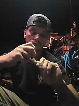 Snapshot of twistafatpipe chatting on 16, 10, 2025 twistafatpipe online show from 16, 10, 2025