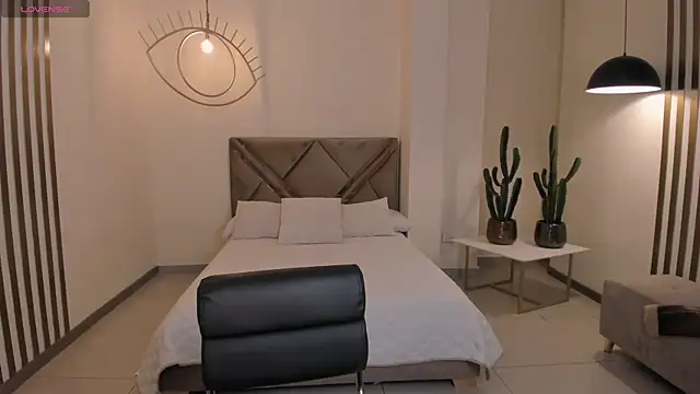 NovaSpencer online show from 21, 11, 2025