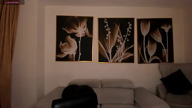 NovaSpencer online show from 6, 1, 2026