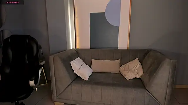 MilaColeman online show from 28, 11, 2025