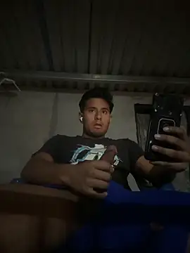 Johnxxx22 online show from 7, 11, 2025