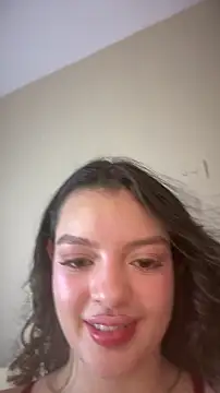 AriaHeavenss online show from 8, 11, 2025