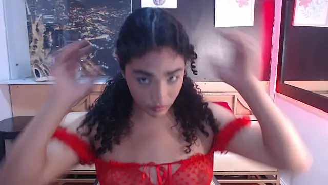 Snapshot of emiily_smith1 chatting on 13, 9, 2025 emiily smith1 online show from 13, 9, 2025