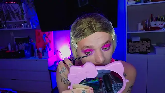 Kkkylie online show from 3, 2, 2026