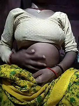 Snapshot of Hansa_Ghatak chatting on 10, 9, 2025 Hansa Ghatak online show from 10, 9, 2025