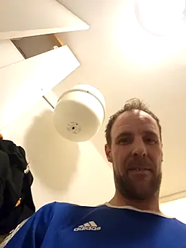 Snapshot of Mcnlrdam chatting on 12, 2, 2026 Mcnlrdam online show from 12, 2, 2026