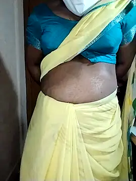 Snapshot of Megha_21 chatting on 22, 12, 2025 Megha 21 online show from 22, 12, 2025