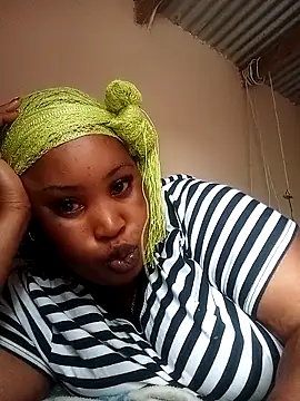 OCEANSQUITERXXX online show from 16, 3, 2026