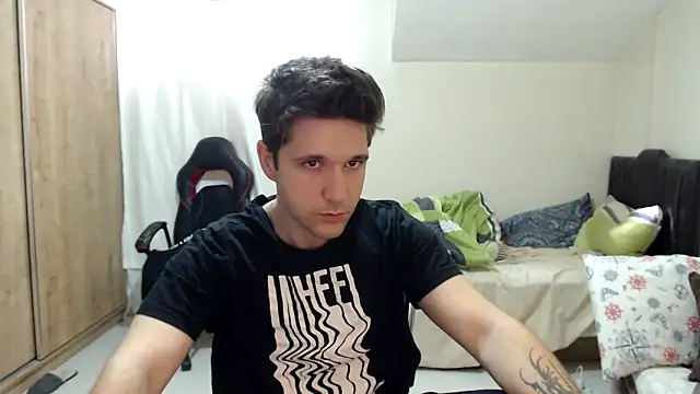 2handsomemann online show from 17, 9, 2025