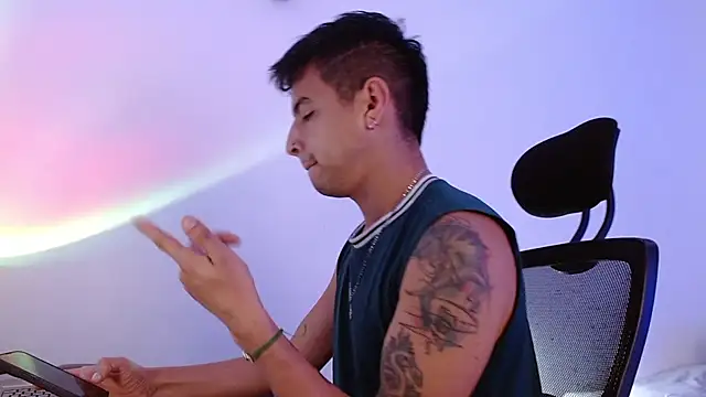 Juann-cock online show from 5, 2, 2026