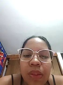 CloeeHills  online show from 13, 9, 2025