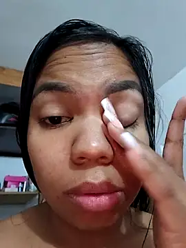 CloeeHills  online show from 19, 9, 2025