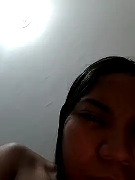 CloeeHills  online show from 9, 10, 2025