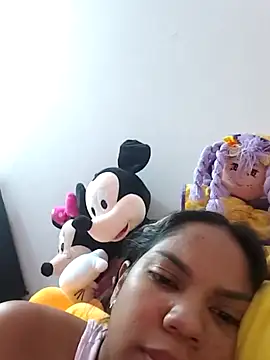 CloeeHills  online show from 20, 10, 2025