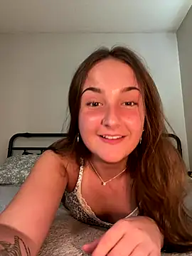 MadilynX777 online show from 10, 10, 2025