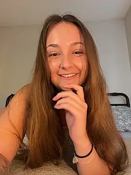 MadilynX777 online show from 20, 10, 2025