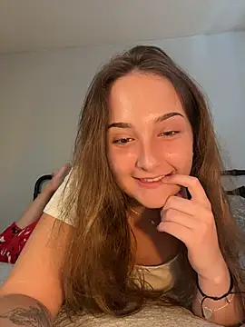 MadilynX777 online show from 23, 10, 2025