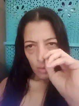 Snapshot of ShaunaDream chatting on 4, 10, 2025 ShaunaDream online show from 4, 10, 2025