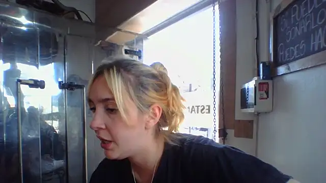 ayebran online show from 4, 10, 2025