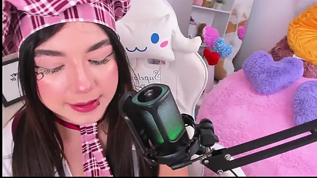 dolce antonellaa online show from 21, 2, 2026