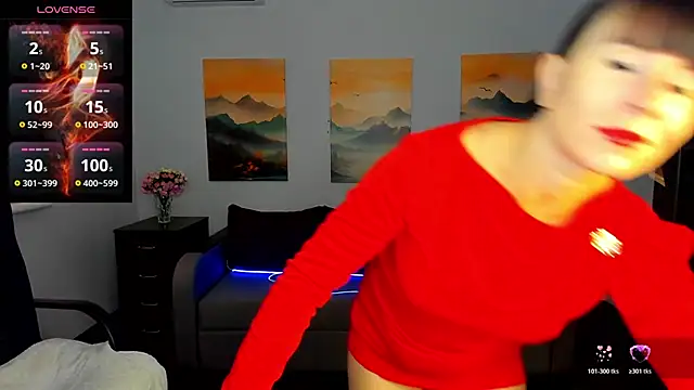 Snapshot of Betty_Jone chatting on 12, 11, 2025 Betty Jone online show from 12, 11, 2025