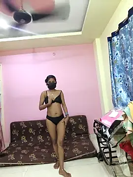 mounika26 online show from 19, 9, 2025