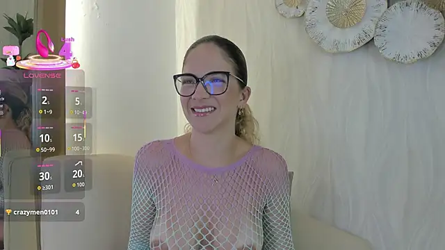 Snapshot of Velora__ chatting on 11, 9, 2025 Velora   online show from 11, 9, 2025
