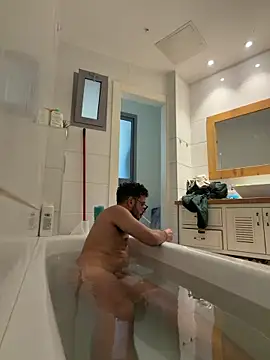 husbandandwifetobe online show from 20, 12, 2025