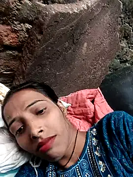 Snapshot of Pinki_thakur_1 chatting on 21, 10, 2025 Pinki thakur 1 online show from 21, 10, 2025