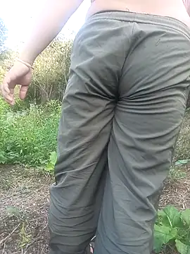 miumiu 00 online show from 19, 10, 2025