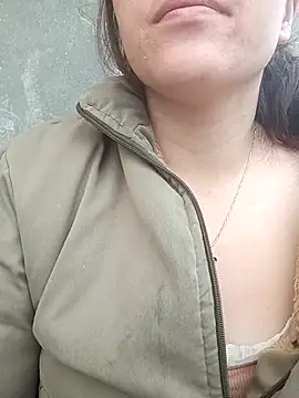 miumiu 00 online show from 18, 2, 2026