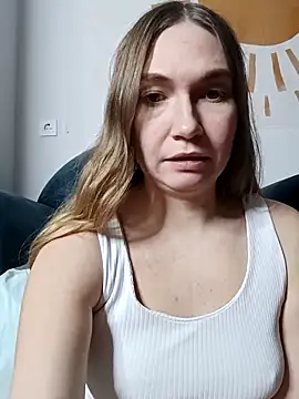 KisaVixen online show from 15, 12, 2025