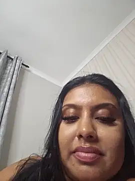 Indian GlowingMiax online show from 4, 11, 2025