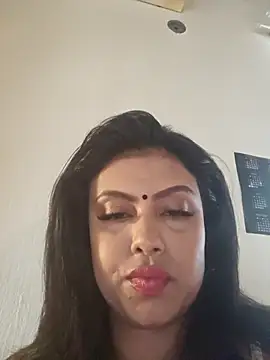 Indian GlowingMiax online show from 18, 12, 2025