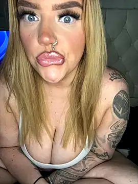 MysteriousMylaX online show from 29, 11, 2025