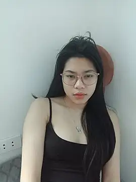 Snapshot of Katanh chatting on 8, 7, 2026 Katanh online show from 8, 7, 2026