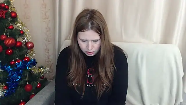 AdelinaLawson online show from 27, 12, 2024