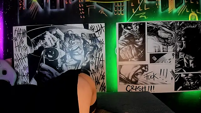 Skye bluee  online show from 19, 10, 2025