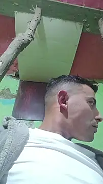 NikolasXL01 online show from 5, 12, 2025