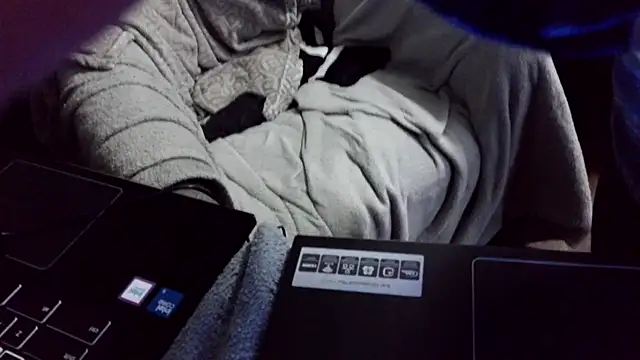 Snapshot of fetishslut4u chatting on 11, 10, 2025 fetishslut4u online show from 11, 10, 2025