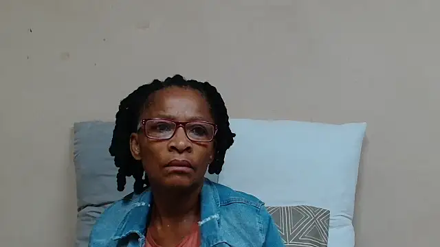 SugarPoppy24xxx online show from 3, 11, 2025