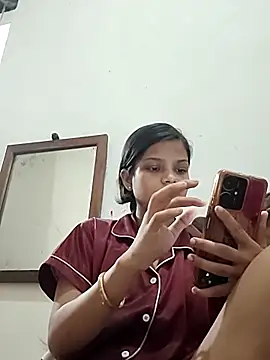 Komal0099 online show from 10, 9, 2025