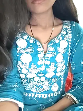 Komal0099 online show from 15, 12, 2025