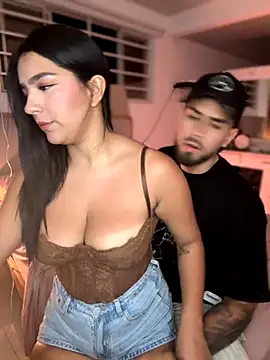 Snapshot of Tomas_Olivia chatting on 1, 10, 2025 Tomas Olivia online show from 1, 10, 2025