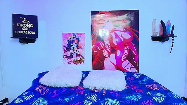 Maddy Esther online show from 17, 9, 2025