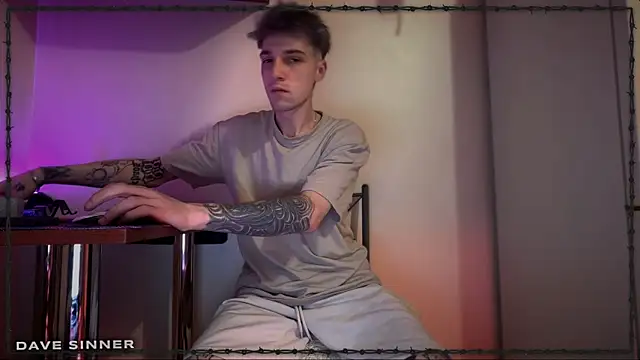 Snapshot of davesinner chatting on 13, 5, 2026 davesinner online show from 13, 5, 2026