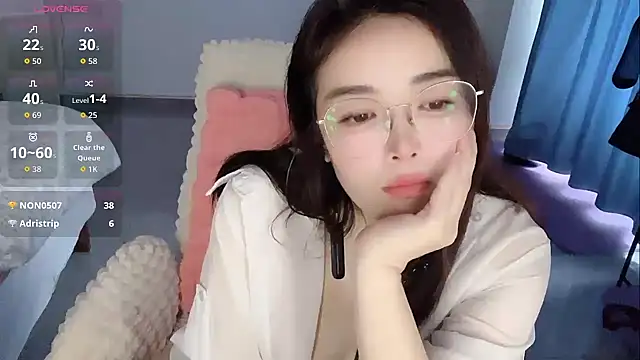 Xiali-166 online show from 20, 12, 2025